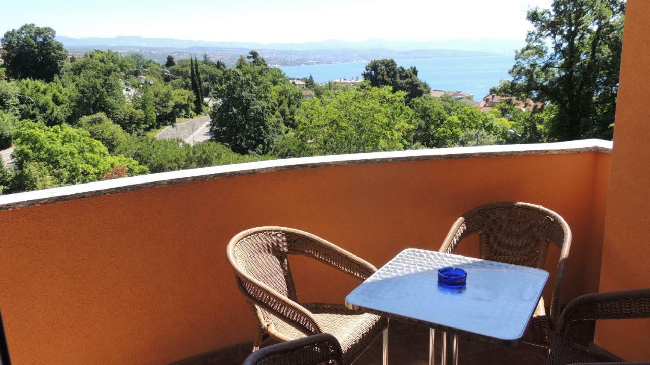 Apartment Elza Opatija Exterior foto